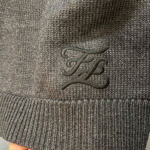 FENDI Roma Gray Wool Sweater Unisex Vest size 48 Medium Fit